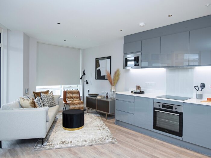 1 Bedroom Flat For Sale In Manor Road, London, E16