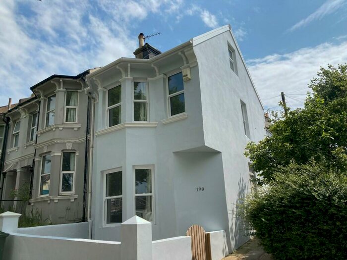 3 Bedroom End Of Terrace House To Rent In Elm Grove, BN2