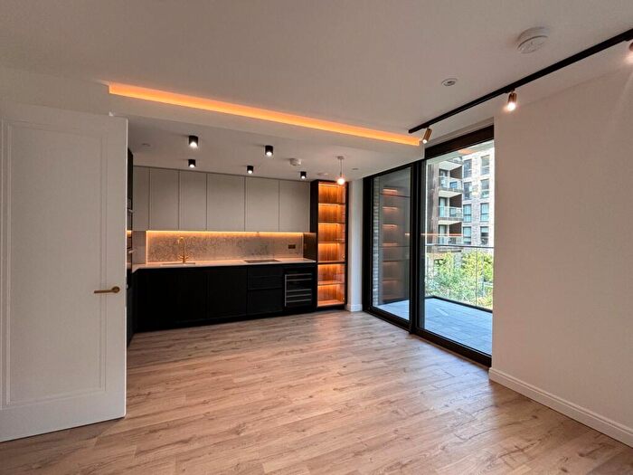 2 Bedroom Flat To Rent In Vermont House, Dingley Road, EC1V