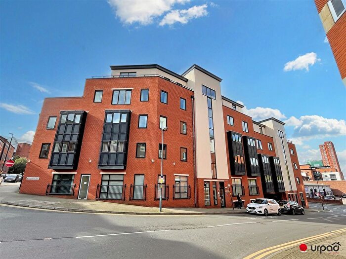 1 Bedroom Flat To Rent In Townsend Way, Birmingham, B1