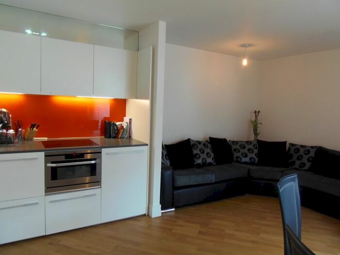 1 Bedroom Flat To Rent In The Circus, Shires Lane, Highcross, City Centre, Leicester, LE1