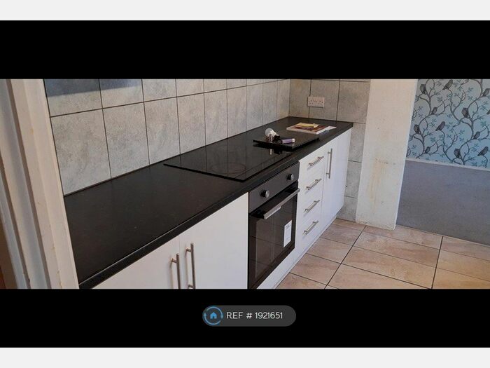 3 Bedroom Terraced House To Rent In Ripon Road, Stevenage, SG1