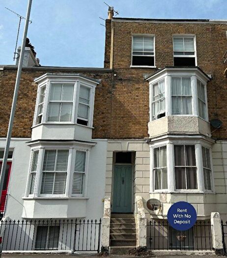 1 Bedroom Flat To Rent In St Augustines, Ramsgate, Kent, CT11