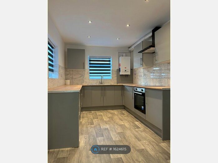 3 Bedroom Terraced House To Rent In Hannan Road, Liverpool, L6