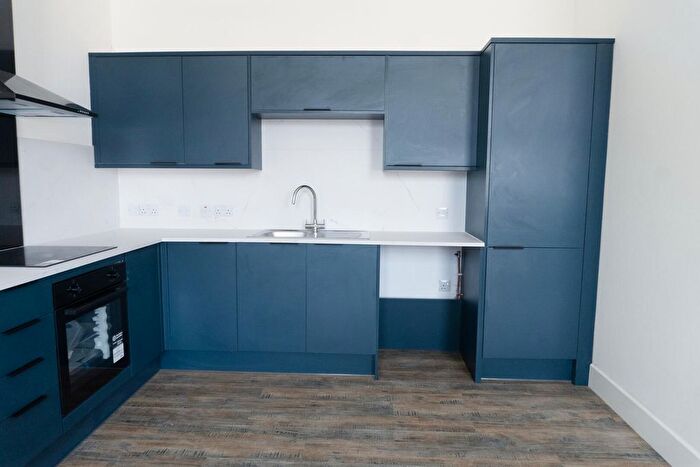 1 Bedroom Flat To Rent In Castle Street, Dover, CT16