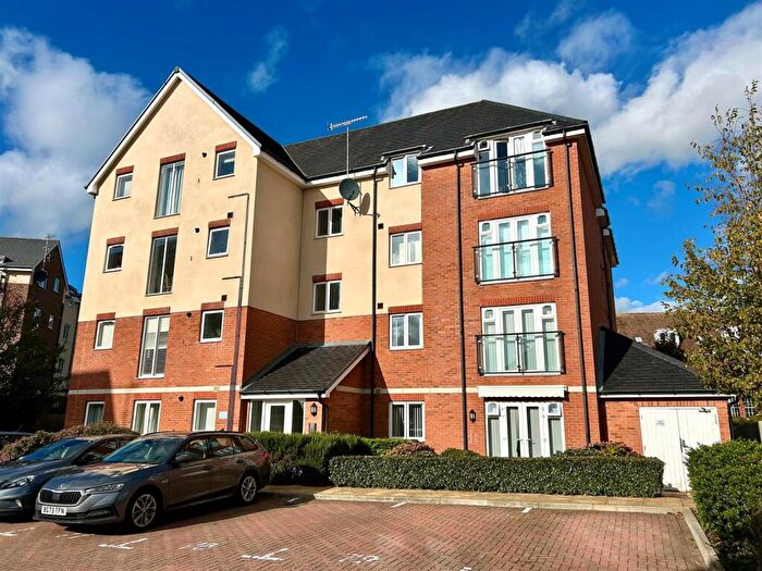 1 Bedroom Flat For Sale In Monarch Way, Shoreham-By-Sea, BN43