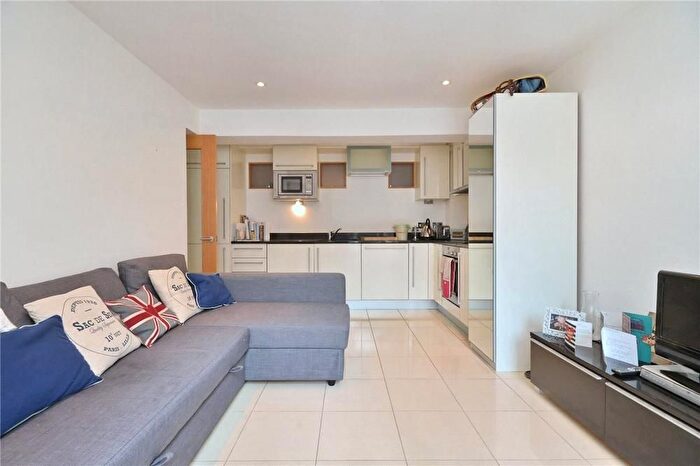 1 Bedroom Flat To Rent In Crawford Place, Marylebone, London, W1H