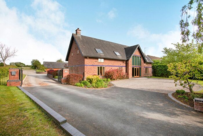 5 Bedroom Detached House For Sale In Fosse Way Stretton On Dunsmore Rugby, Warwickshire, CV23