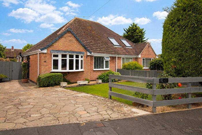 2 Bedroom Semi-Detached Bungalow For Sale In Linley Road, Southam, CV47
