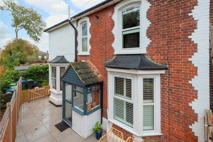 1 Bedroom Semi-Detached House To Rent In Norfolk Street, Whitstable, CT5