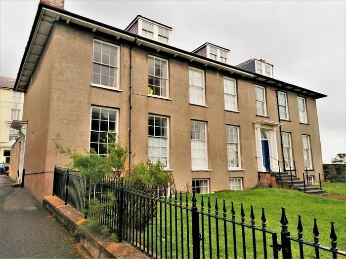 3 Bedroom Property To Rent In Basement Flat, 11 Laura Place, Aberystwyth SY23