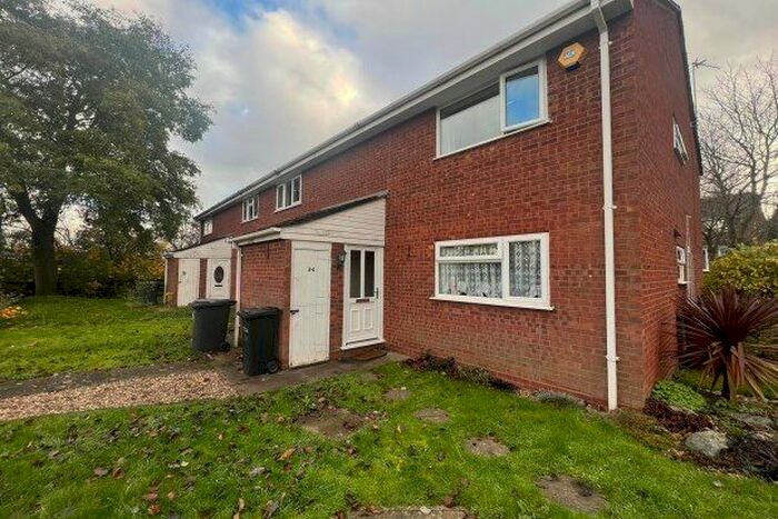 1 Bedroom Flat To Rent In Maybank Close, Lichfield, WS14