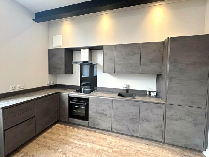 2 Bedroom Apartment To Rent In Artizan Road, Abington, Northampton, NN1