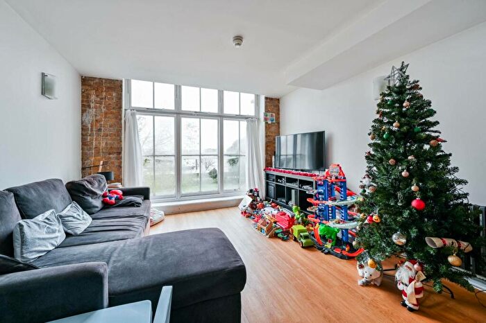 2 Bedroom Flat To Rent In Building, Hopton Road, Woolwich, London, SE18