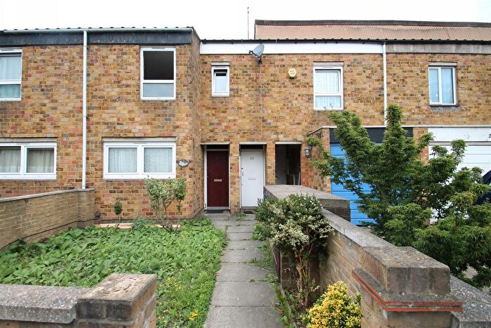 1 Bedroom Maisonette To Rent In Ash Grove, Hayes, UB3