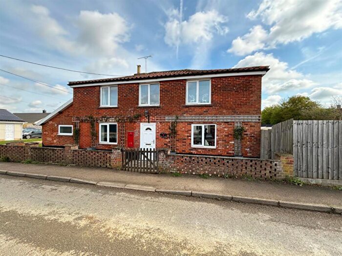 5 Bedroom Detached House For Sale In Southolt Road, Bedfield, Woodbridge, IP13