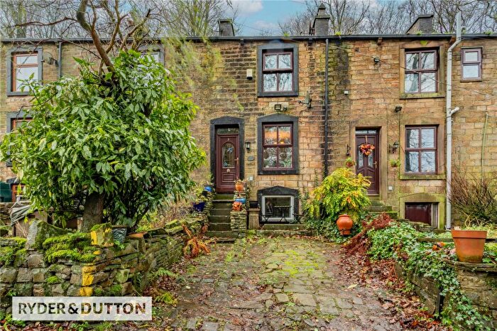 2 Bedroom Terraced House For Sale In Huddersfield Road, Newhey, Rochdale, Greater Manchester, OL16