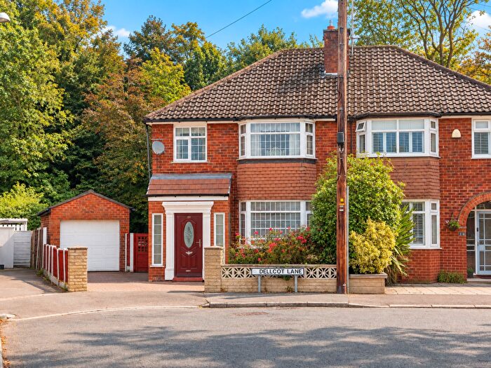 3 Bedroom Semi-Detached House For Sale In Dellcot Lane, Worsley, M28