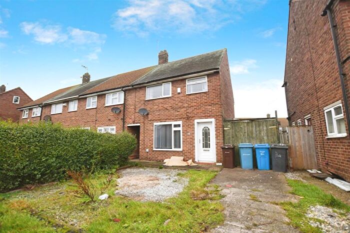 3 Bedroom End Of Terrace House For Sale In Wexford Avenue, Hull, HU9
