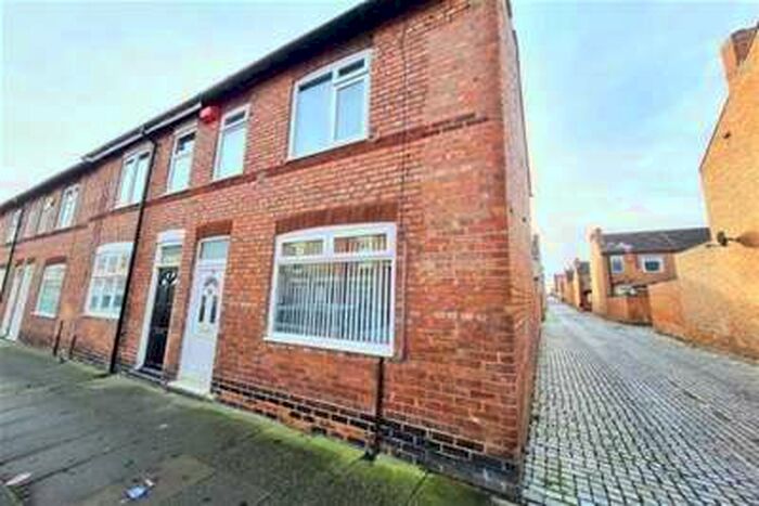 2 Bedroom House To Rent In Brougham Street - Darlington, DL3