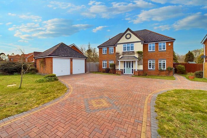 5 Bedroom Detached House For Sale In Arlington Way, Thetford, Norfolk, IP24