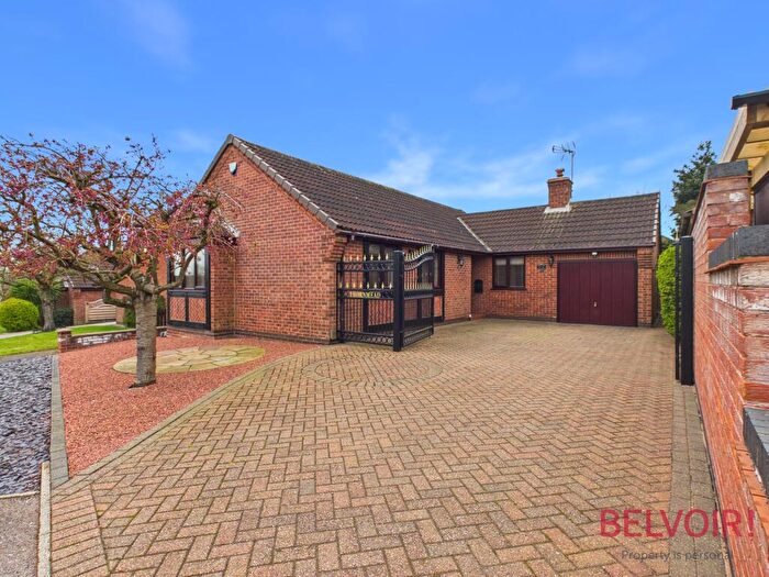 3 Bedroom Detached Bungalow For Sale In The Hollies, Rainworth, NG21