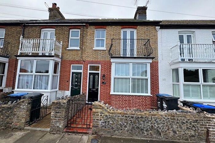 3 Bedroom Terraced House To Rent In York Terrace, Birchington, CT7