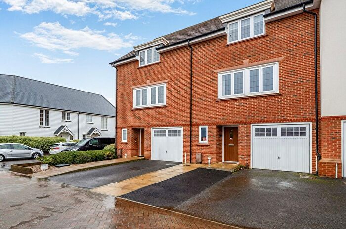 4 Bedroom Terraced House For Sale In Morris Square, Bersted Park, PO21