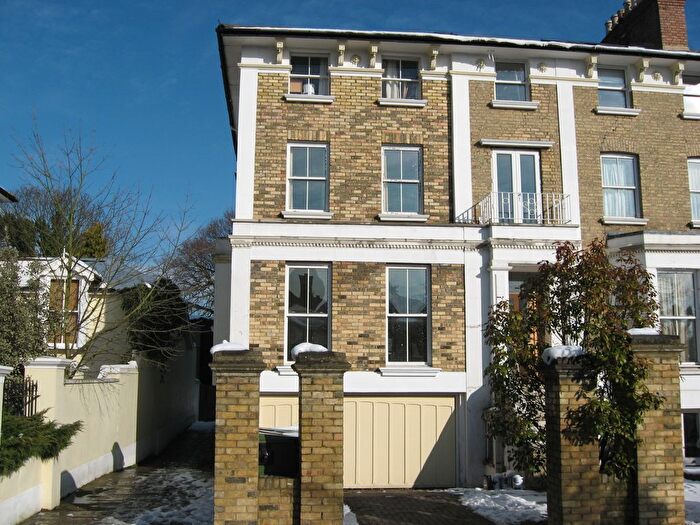 1 Bedroom Flat To Rent In Herne Road, Surbiton, KT6
