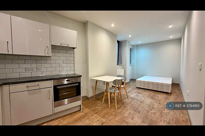 Studio To Rent In Week Street, Maidstone, ME14