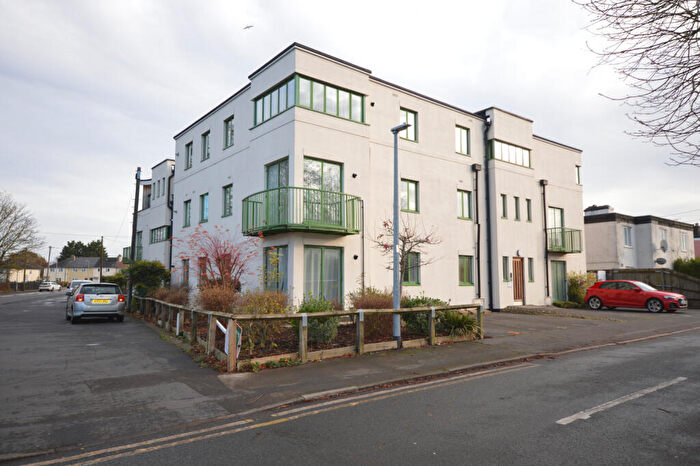 2 Bedroom Flat To Rent In Hartley House, Braintree, Essex, CM7