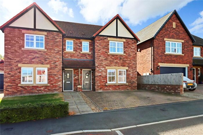 3 Bedroom Semi-Detached House For Sale In Shepherd Drive, Ryton, Tyne And Wear, NE40