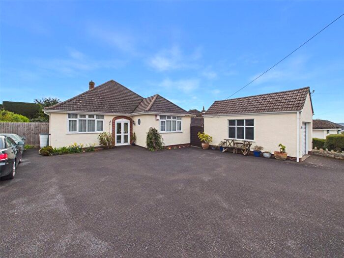 3 Bedroom Bungalow For Sale In Totterdown Lane, Bleadon Hill, Weston-super-Mare, North Somerset, BS24
