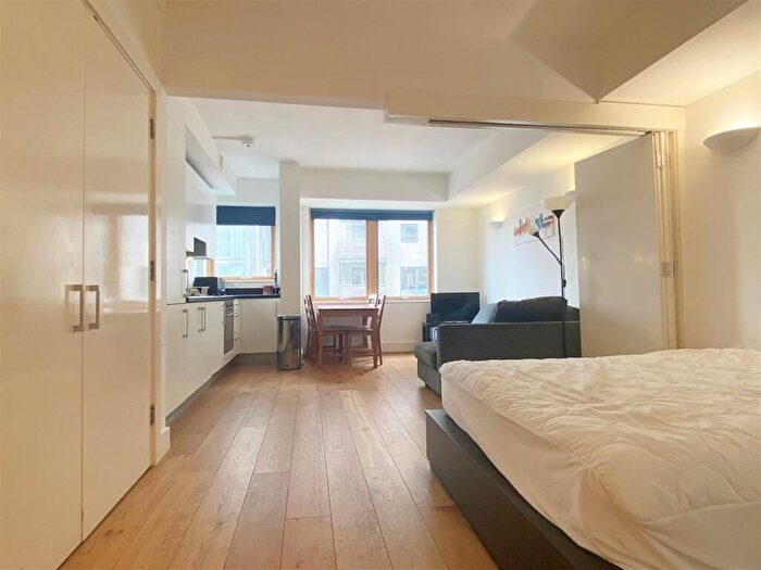 Studio To Rent In Stroudley Road - Modern Studio, BN1