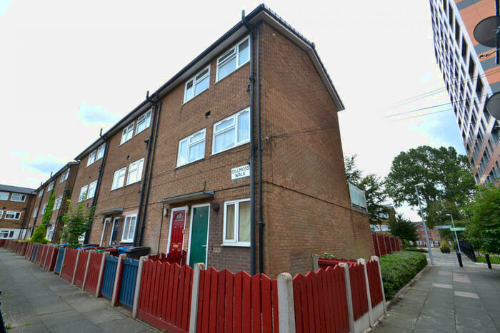 1 Bedroom Apartment To Rent In Dillmoss Walk, Hulme, Manchester, M15