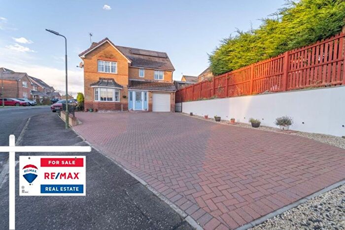 4 Bedroom Detached House For Sale In Thirlfield Wynd, Livingston, EH54