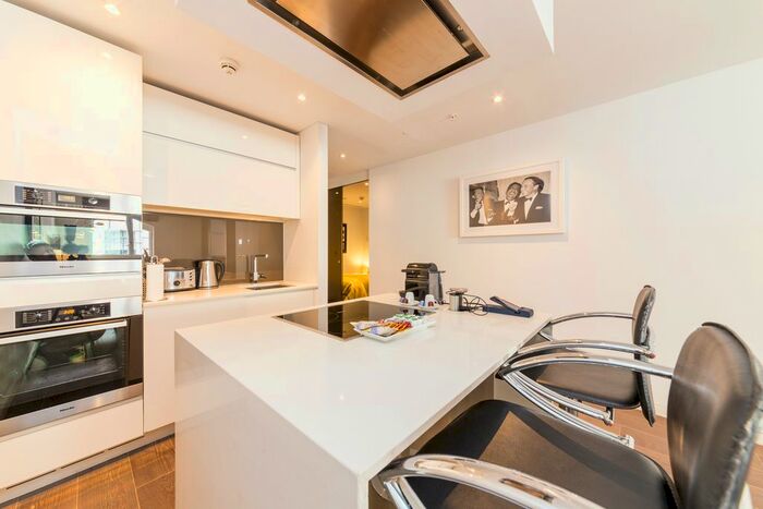 2 Bedroom Flat To Rent In Strand, London, WC2R
