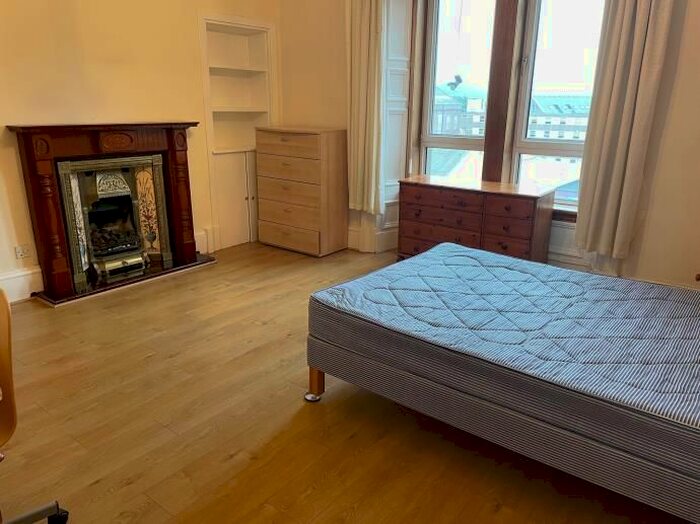 2 Bedroom Flat To Rent In Forest Park Road, Dundee DD1