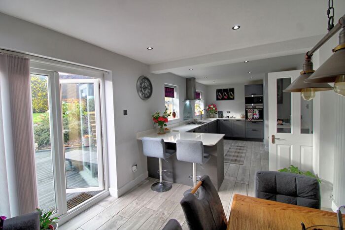 4 Bedroom Detached House For Sale In Great Oaks Park, Rogerstone, Newport, NP10