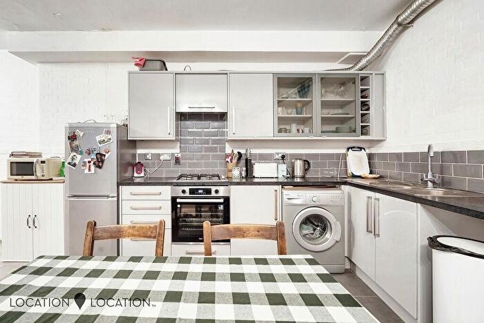 1 Bedroom Flat To Rent In Academy Apartments, Institute Place, E8