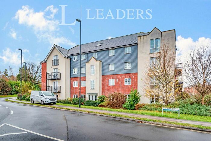 2 Bedroom Apartment To Rent In Maidenbower, Crawley, RH10