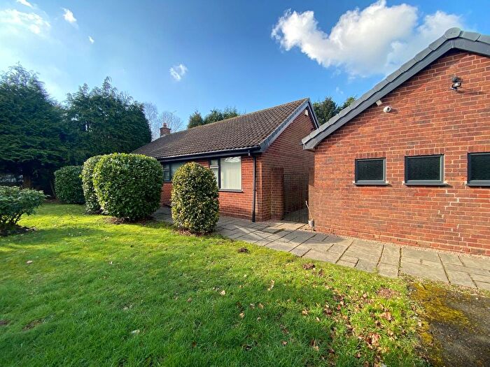 2 Bedroom Bungalow To Rent In Birmingham Road, Hagley, Stourbridge, DY9