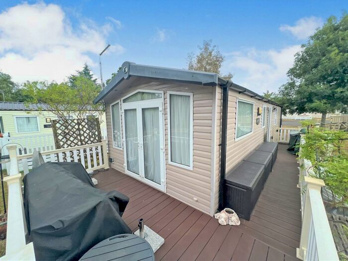 2 Bedroom Lodge For Sale In Oakdene Forest Park, St. Leonards, Ringwood, BH24