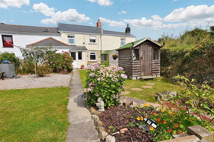 2 Bedroom Cottage For Sale In Sparnon Gate, Redruth, TR16