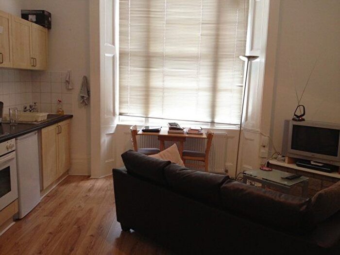 1 Bedroom Flat To Rent In Belsize Road, London, NW6