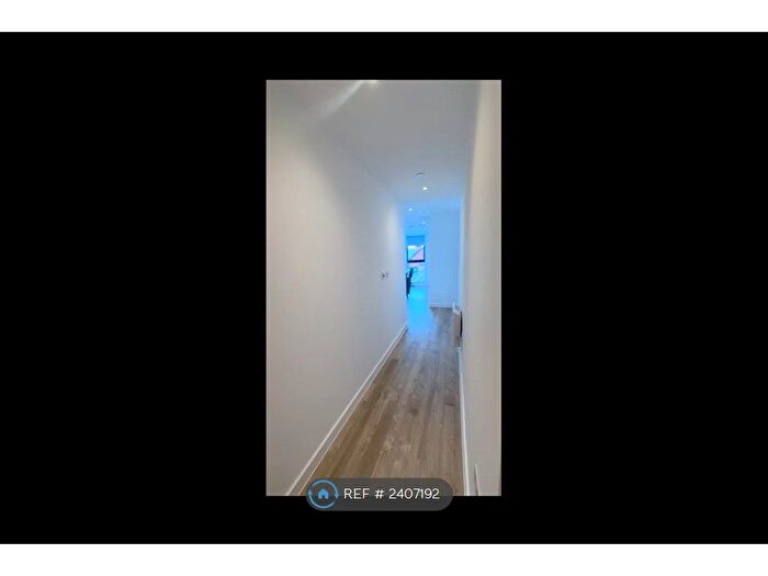 Studio To Rent In Springwell Square, Derby, DE1