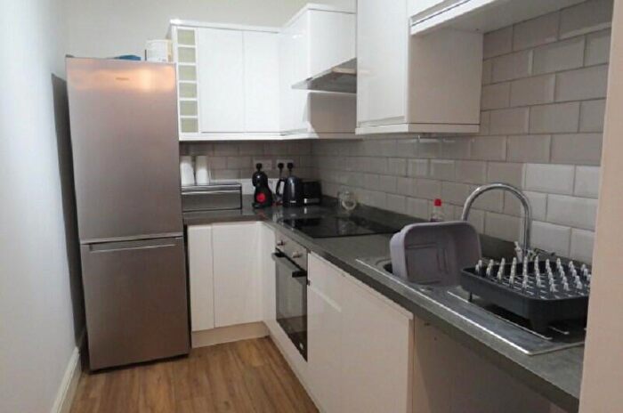 1 Bedroom Flat To Rent In Moorland Street, Axbridge, Somerset., BS26