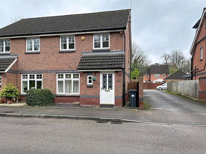 3 Bedroom Semi Detached House To Rent In Woodmill Meadow, Kenilworth, CV8