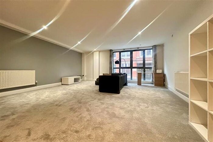 2 Bedroom Apartment For Sale In The Point, Plumptre Street, Lace Market, NG1