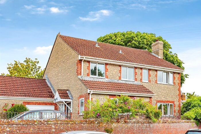 4 Bedroom Detached House For Sale In Parsonage Road, Bridport, DT6